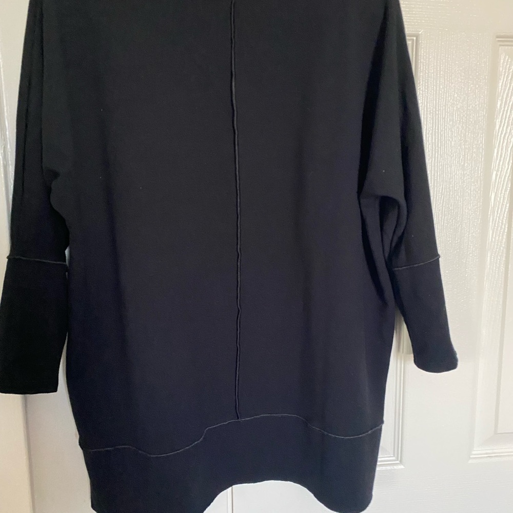 Spanx “perfect length Dolman top”
